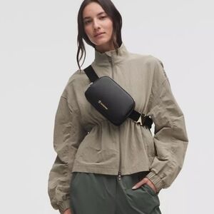 NWT Lululemon Leather Everywhere Belt Bag